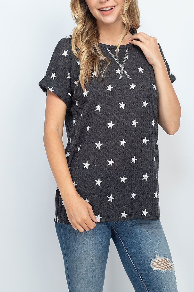 Knit rolled sleeve star print top (EF1862)