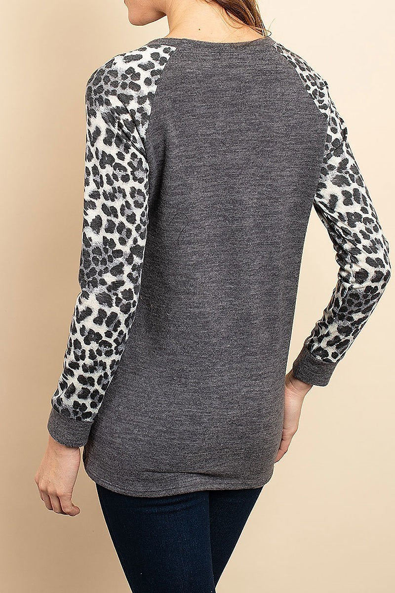 Animal print sleeve sequin pocket color block top (ED8013-2)