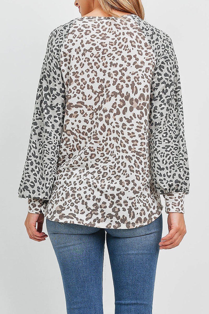 Knotch neck puff sleeve leopard top (EF2136)