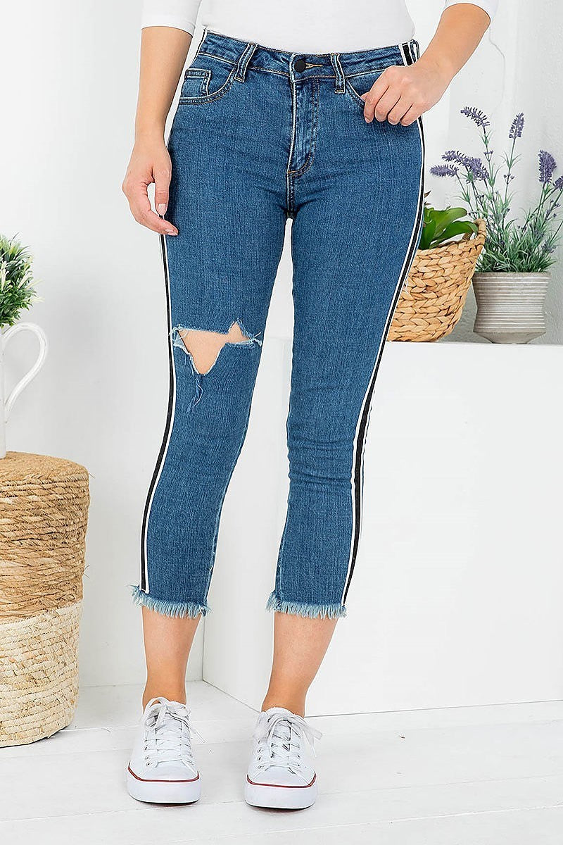 Distressed side contrast denim skinny pants (DGB3437)