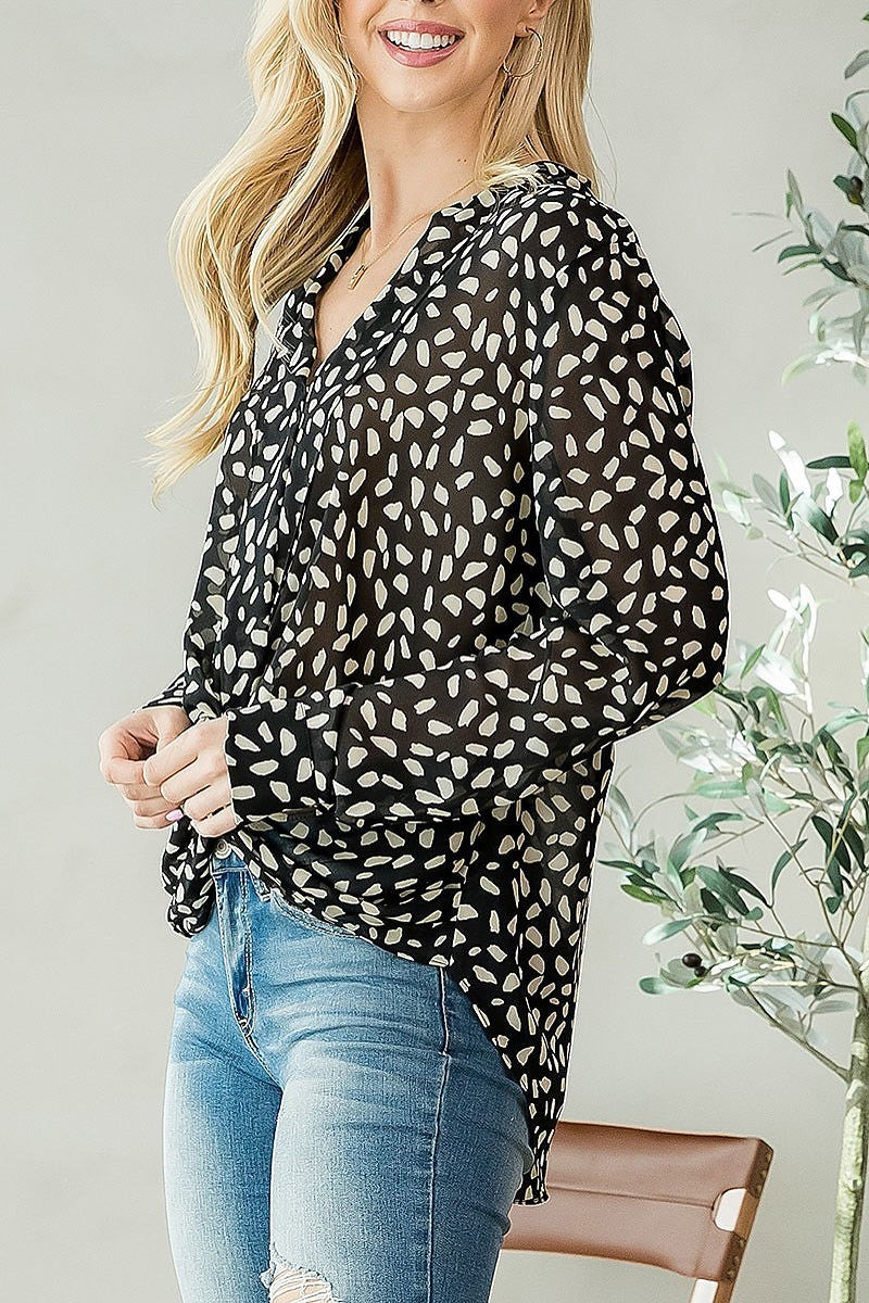 Geo print twist front sheer top (EF3948)