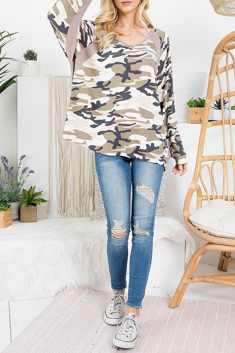 Color block camo v neck top (EF2838)