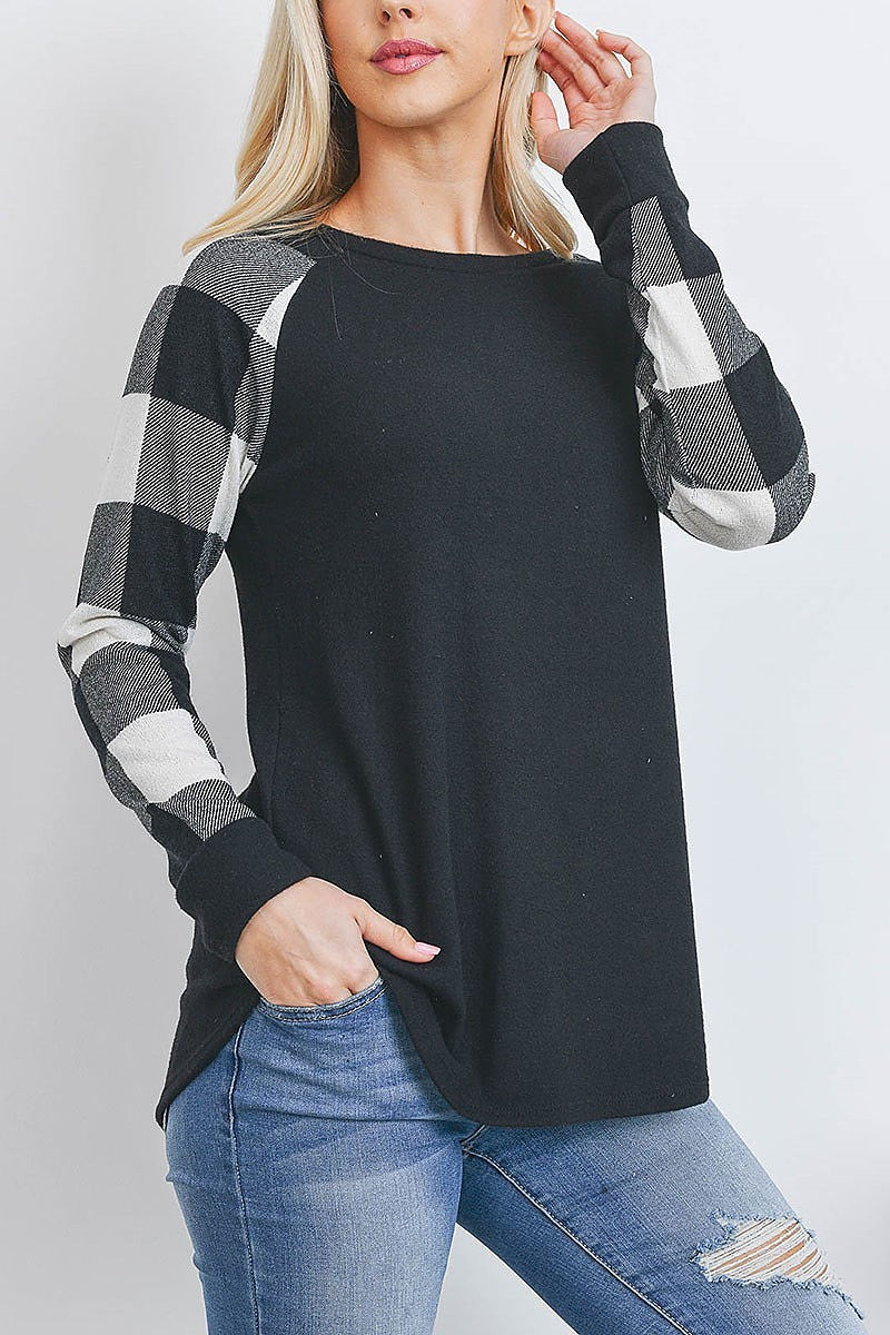 Plaid long sleeve dolphin hem top (EF2733)