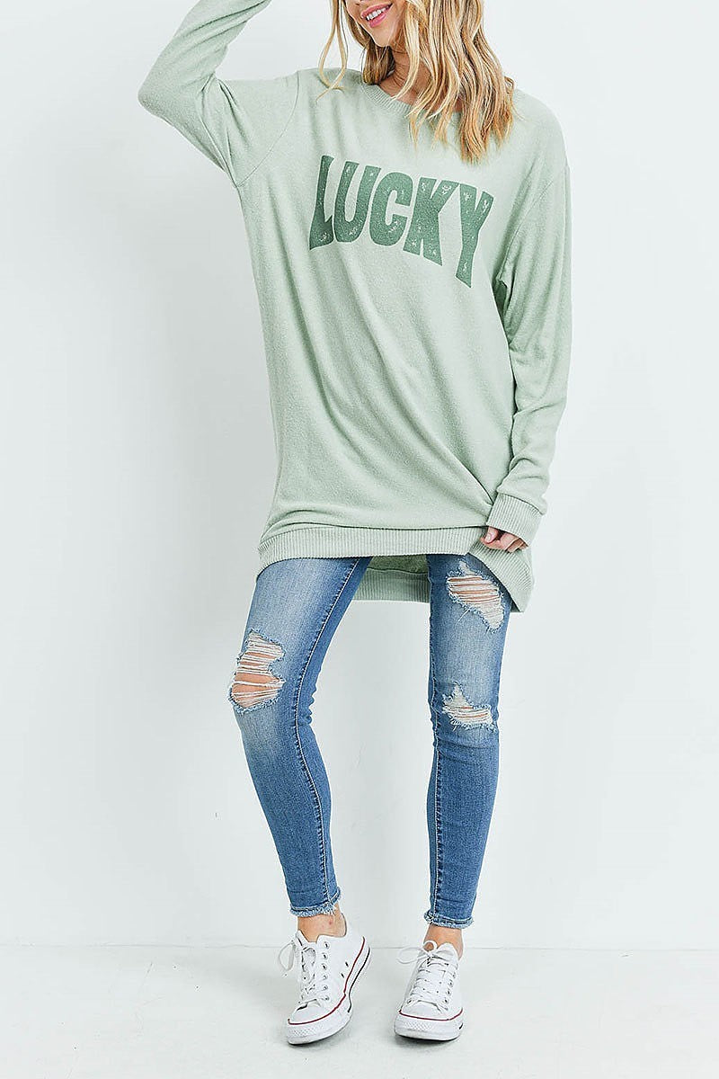 Round neck lucky graphic top (ED8792-2)