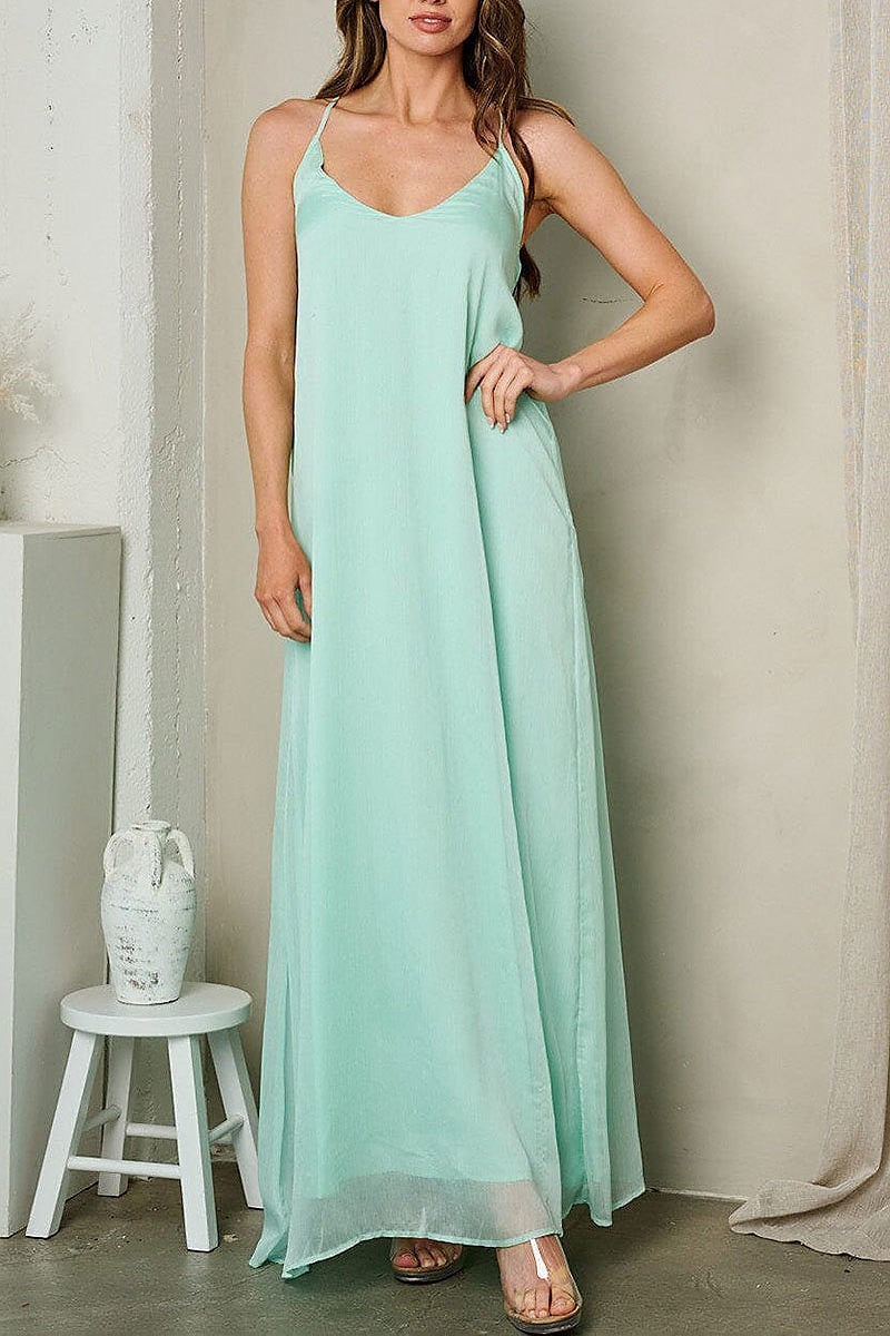 Sleeveless v-neck open back maxi dress (EFWT2847)