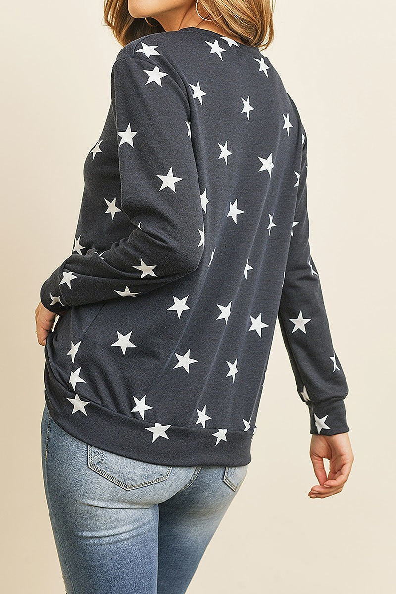 Star print long sleeve pull over top (ED8515)