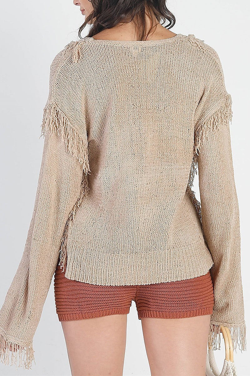 Fringe trimmed v neck sweater (TDG9842)