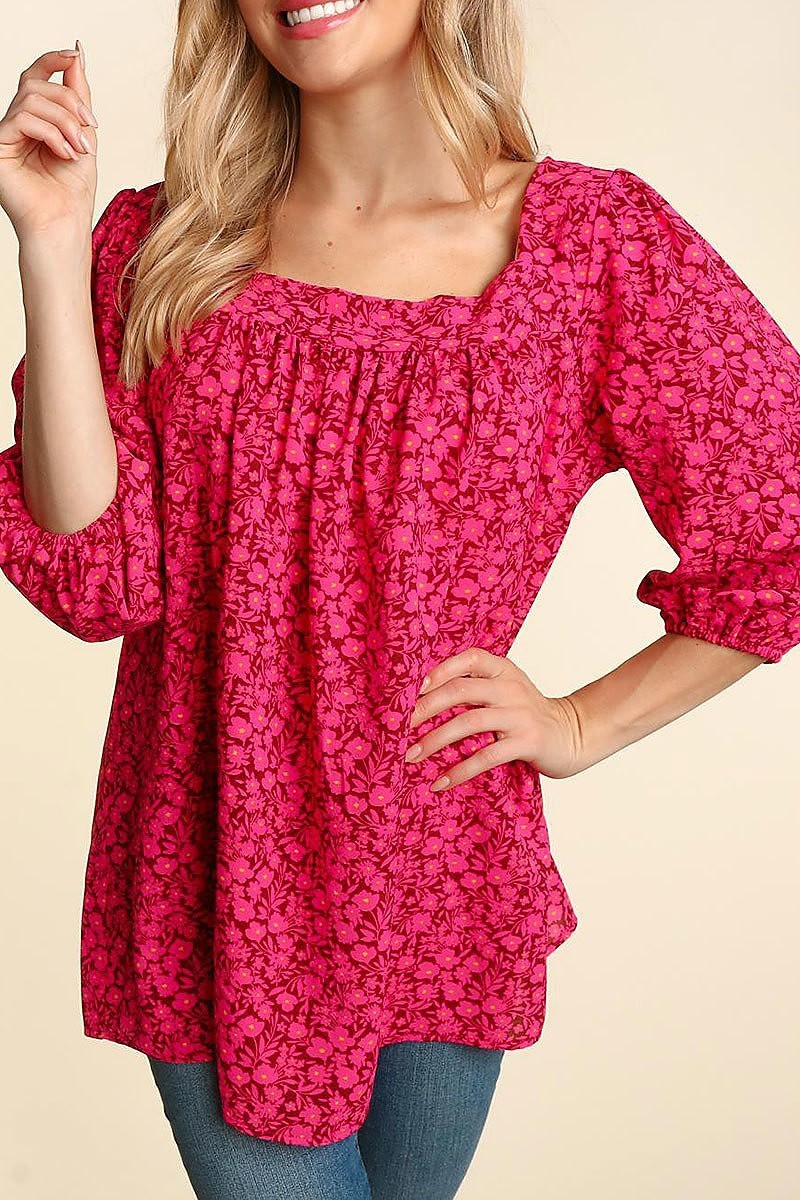 Three quarter sleeve small floral woven top (ETBM4428)