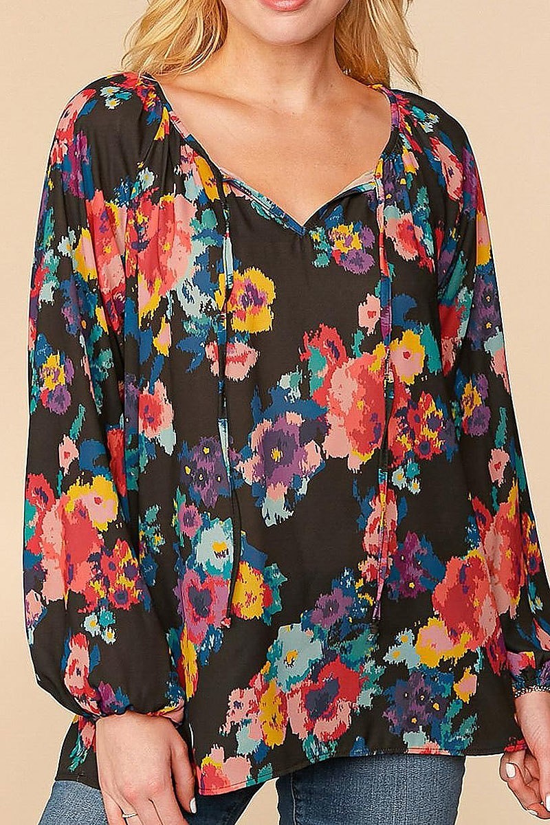 Multi floral front keyhole woven top (ETBM4024)