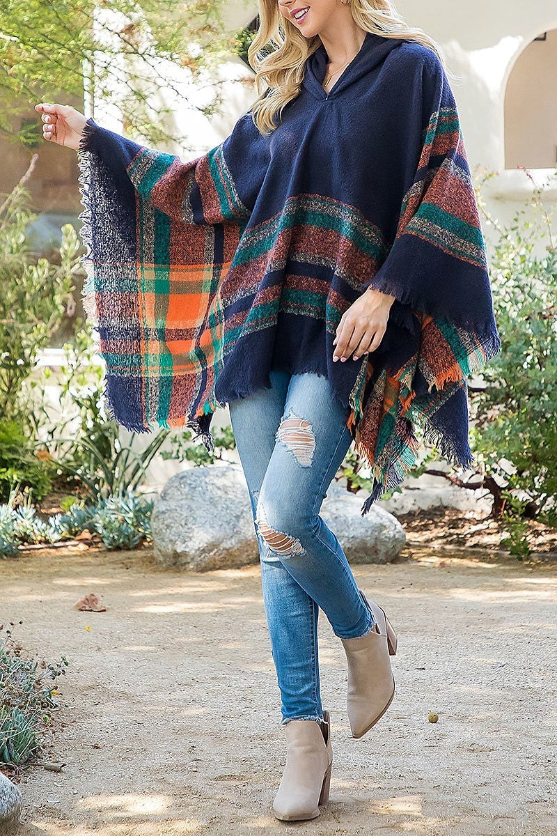 Warmer knitted border line hooded poncho (DGS5856)