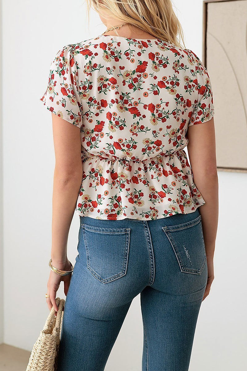 Short sleeve v neck ruched detail floral print top (TED2696)