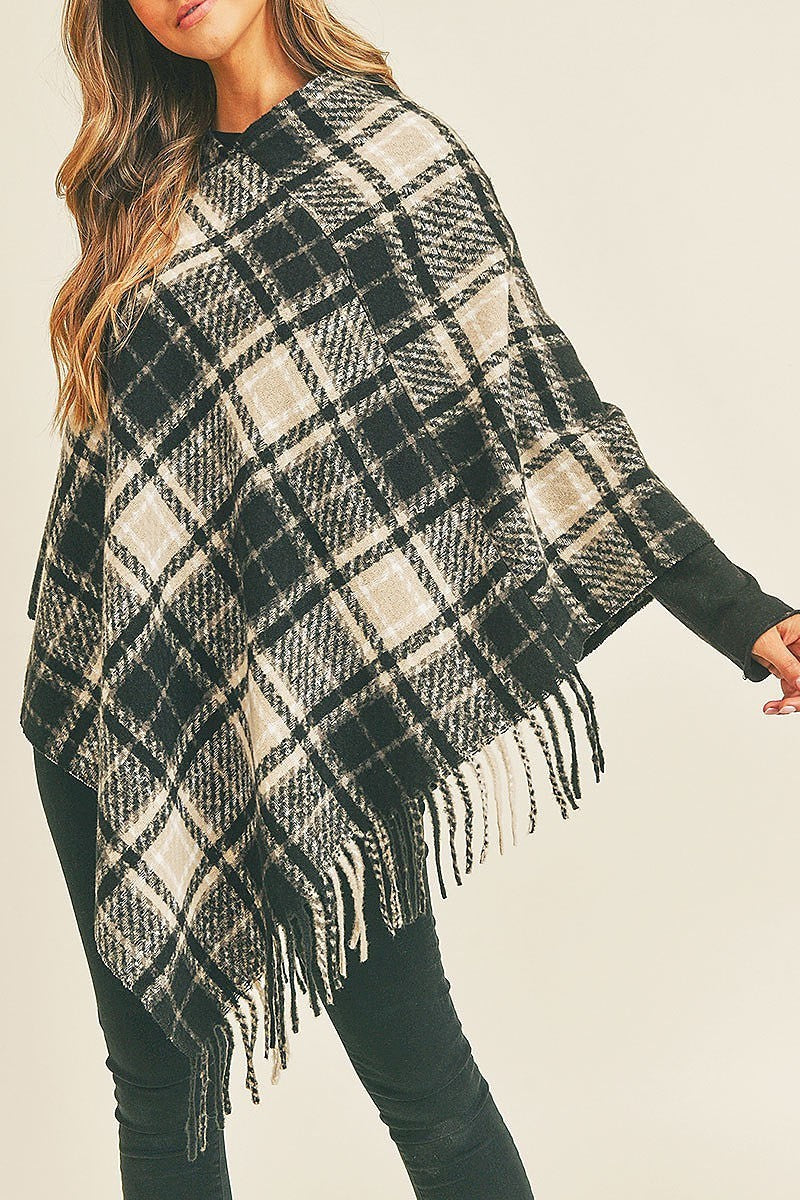 Multi plaid poncho with fringe (DGS5736)