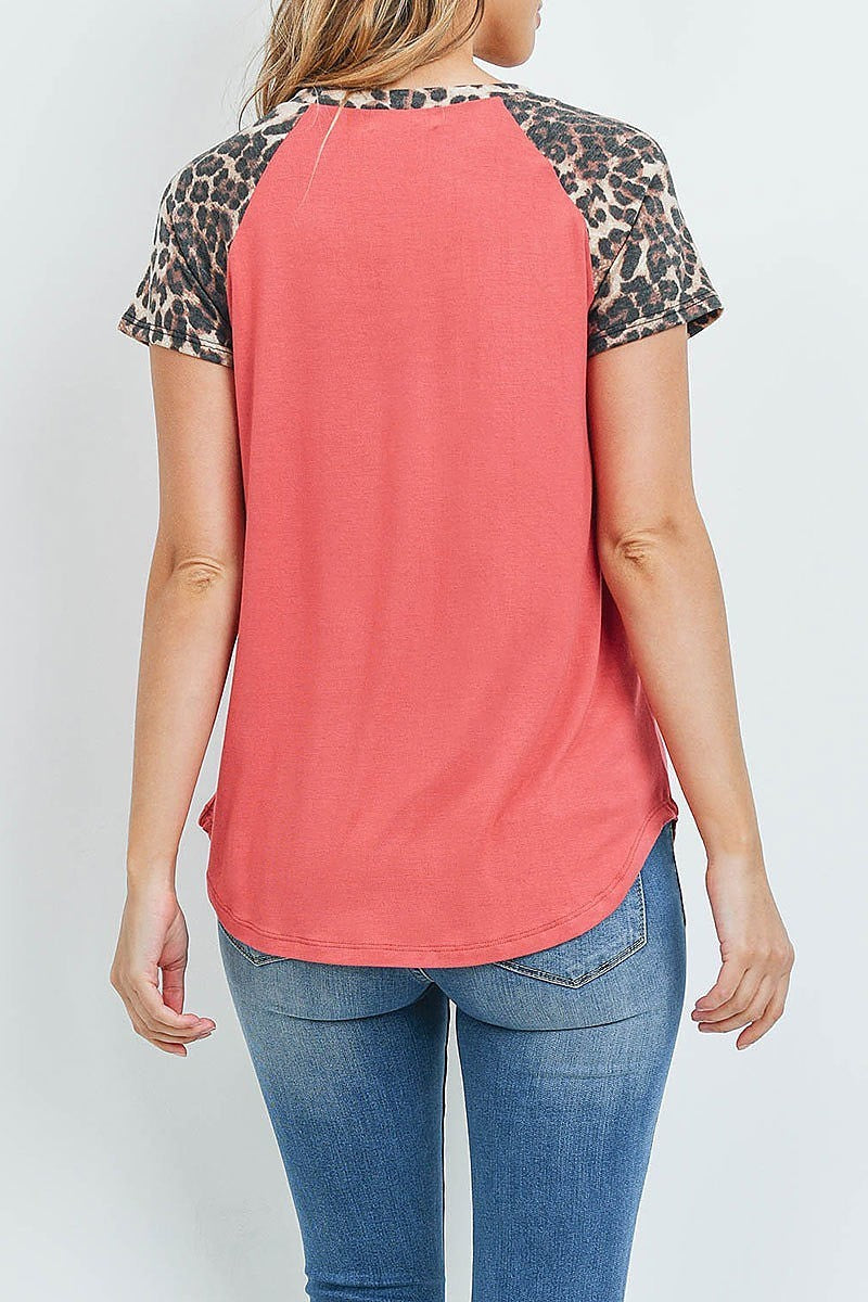 Leopard sleeve and neckband solid rib top (ED8828)