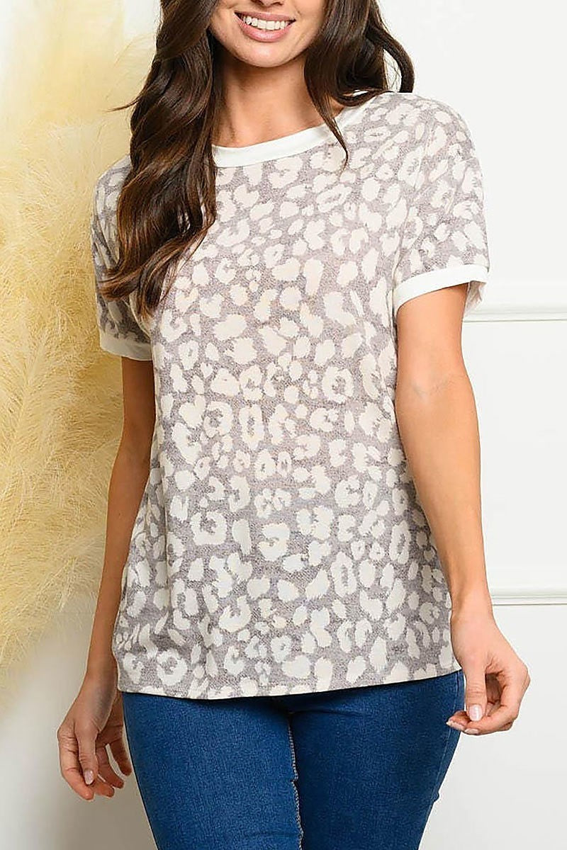 Short sleeve animal print top (EDWT4211)