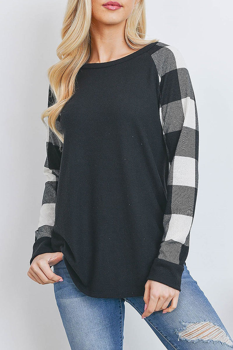 Plaid long sleeve dolphin hem top (EF2733)