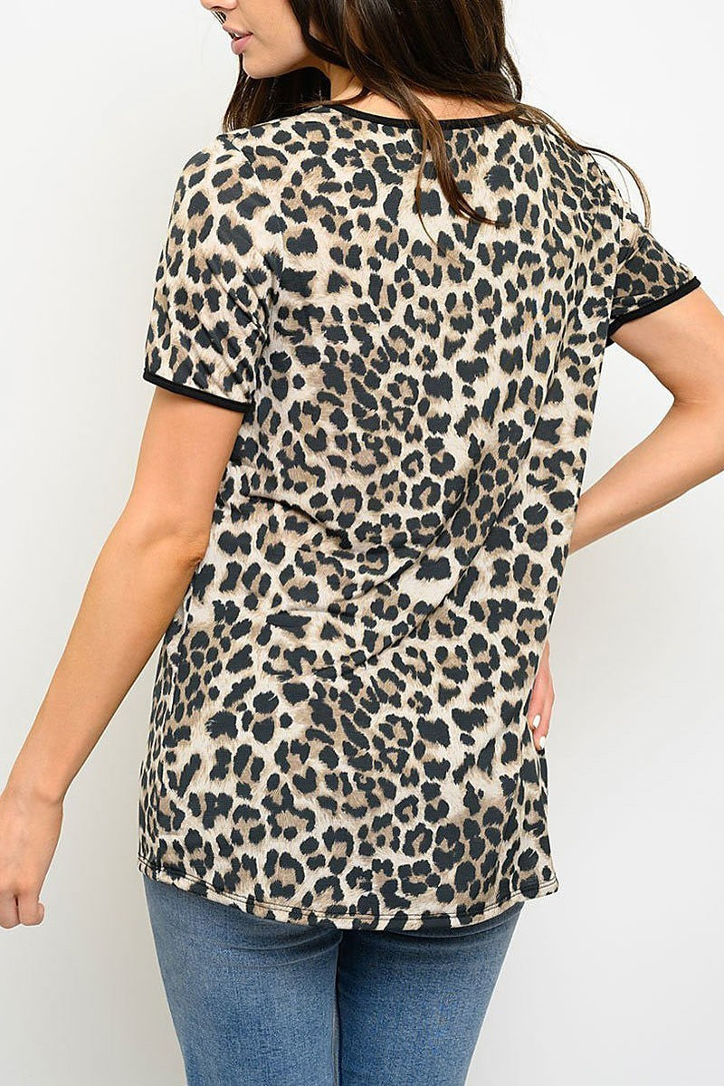 Cutout detail animal print top (EDWT3055)