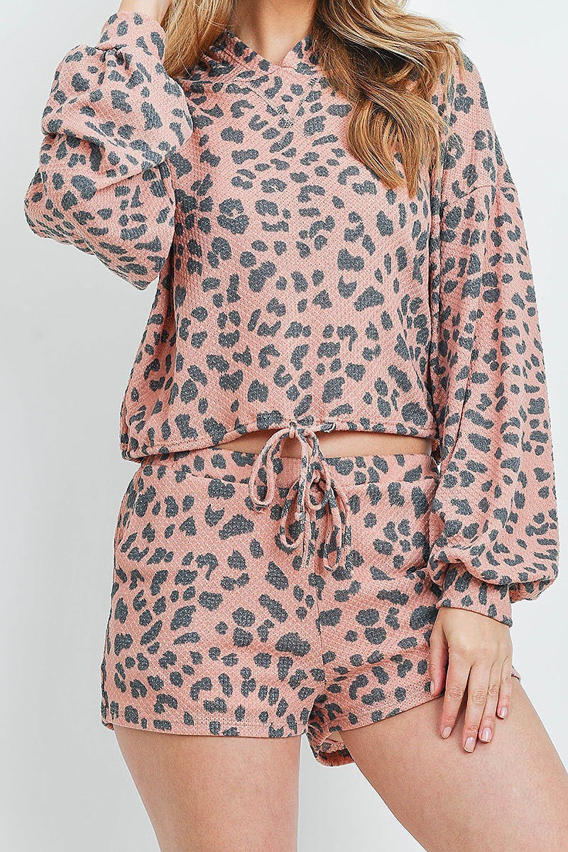 Waist tie bubble sleeve animal print top and short set (ED8747)