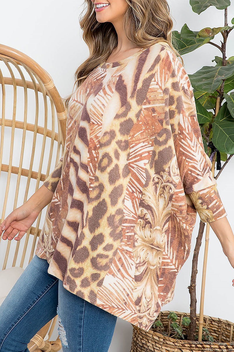 Round neck mix animal print loose fit top (EF2455)