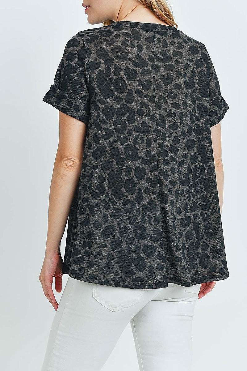 Short sleeves round hem leopard top (ED8677)