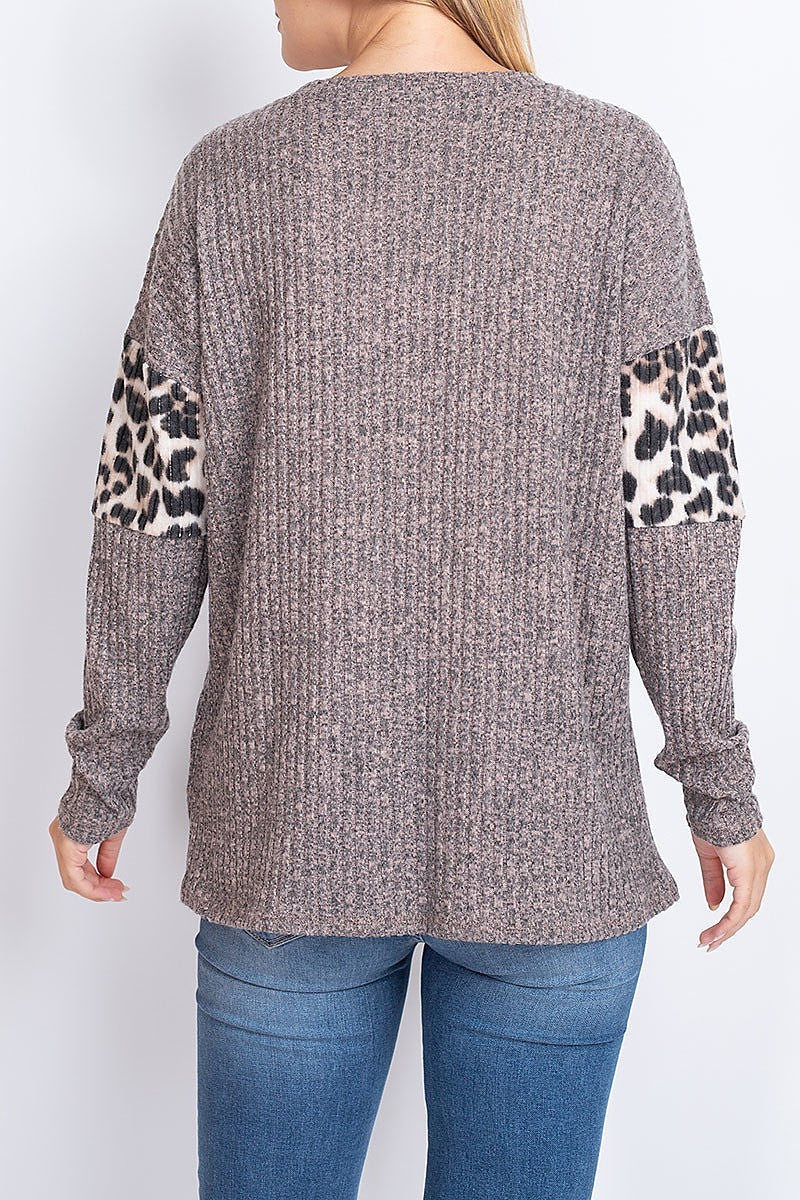 Leopard sleeve detail round neck top (EF2223-REST)