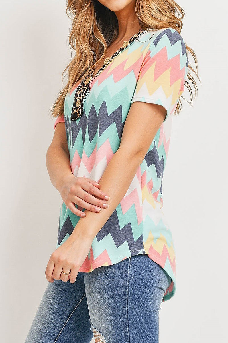 Animal chevron print color block top with button trim (ED8936-LAST)