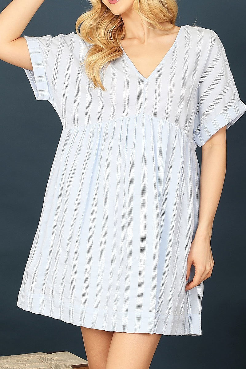 V-neck short sleeve textured babydoll dress (DED9273)