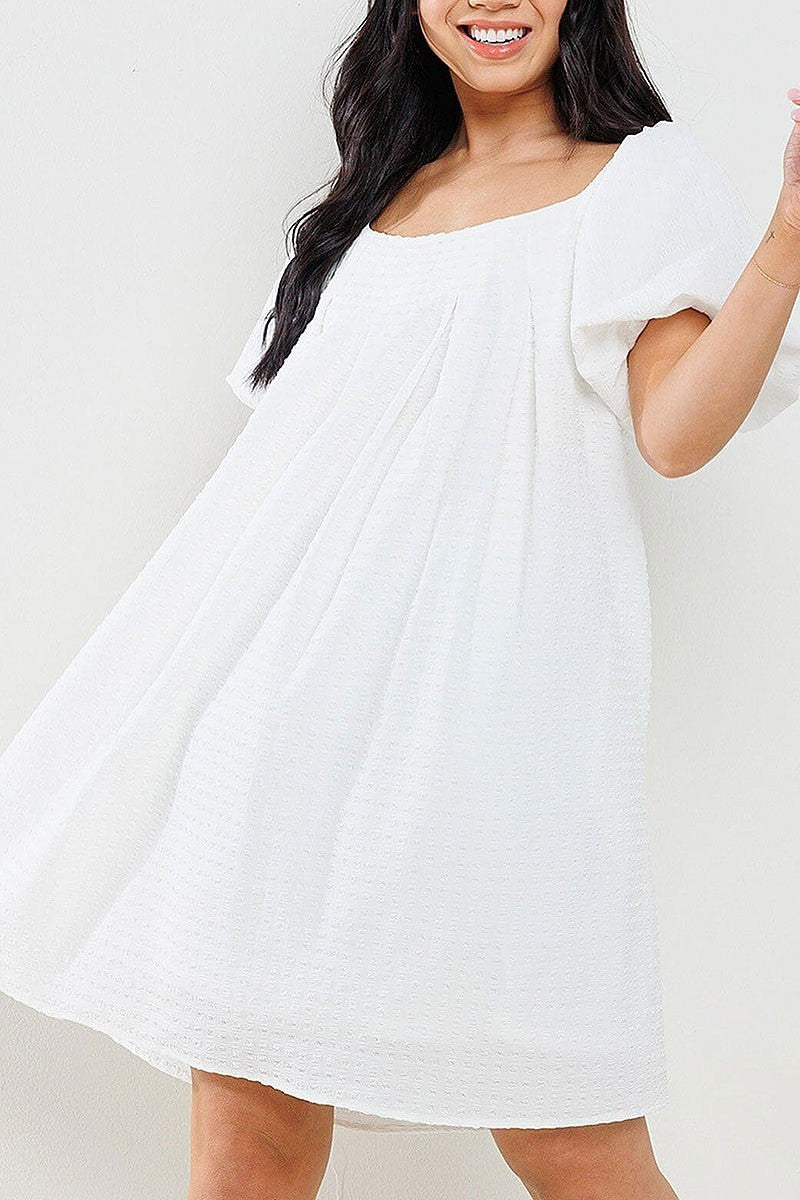 Short puff sleeves detailed pockets tunic dress (EGWT1414)