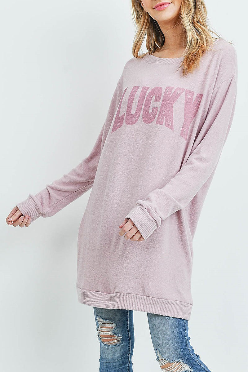 Round neck lucky graphic top (ED8792-2)