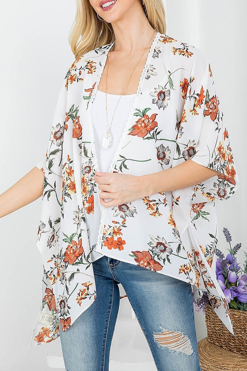 Floral print kimono with lace trim (EF3970)