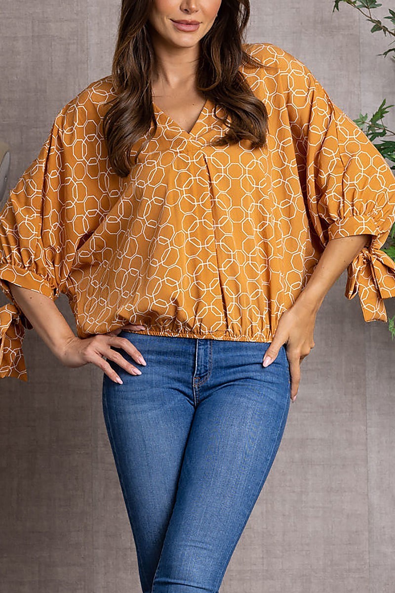 Printed v-neck dolman self-tie sleeve top (EDSW3271)