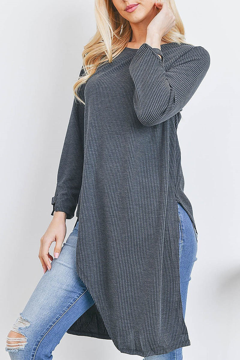 Cutout detail long tunic stipe top (EF2646)